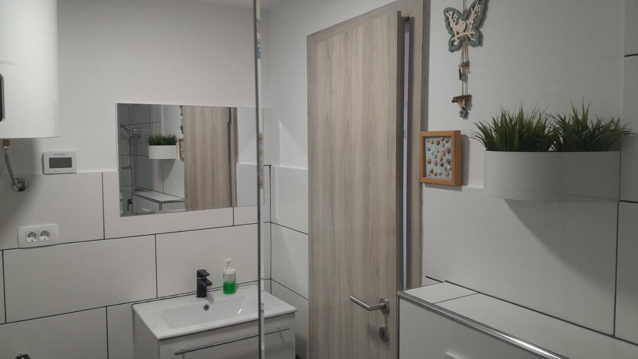 Apartma Ana 科佩尔 外观 照片